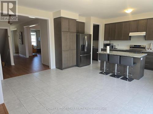 220 Warden Street, Clearview (Stayner), ON - Indoor Photo Showing Kitchen