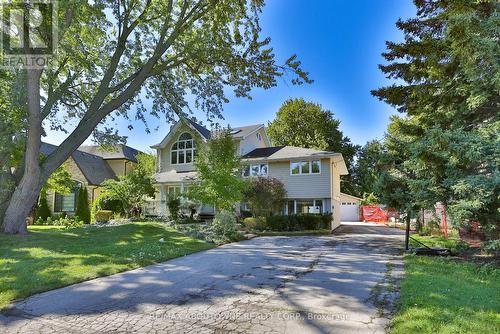 240 Tweedsdale Crescent, Oakville (Bronte East), ON - Outdoor With Facade