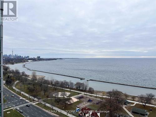 2006 - 1926 Lakeshore Boulevard W, Toronto (High Park-Swansea), ON - Outdoor With Body Of Water With View