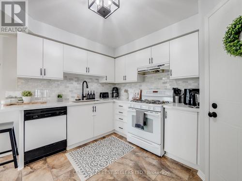 92 - 2530 Northampton Boulevard, Burlington (Headon), ON - Indoor Photo Showing Kitchen