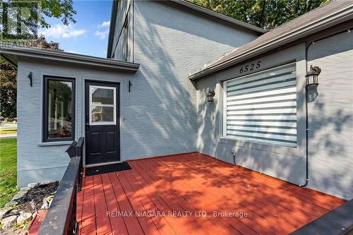 6525 O'Neil Street, Niagara Falls, ON - Outdoor With Exterior