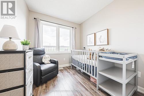 17 - 350 Fisher Mills Road, Cambridge, ON - Indoor Photo Showing Bedroom