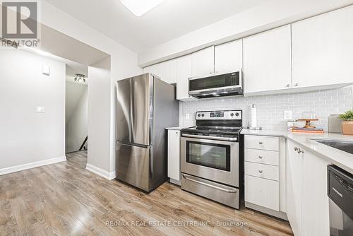 17 - 350 Fisher Mills Road, Cambridge, ON - Indoor Photo Showing Kitchen With Stainless Steel Kitchen