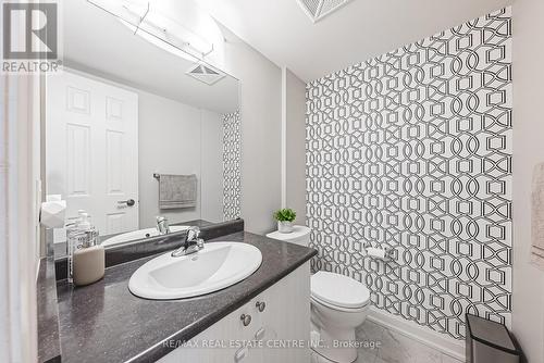 17 - 350 Fisher Mills Road, Cambridge, ON - Indoor Photo Showing Bathroom