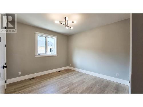 455 Vision Court, Kelowna, BC - Indoor Photo Showing Other Room