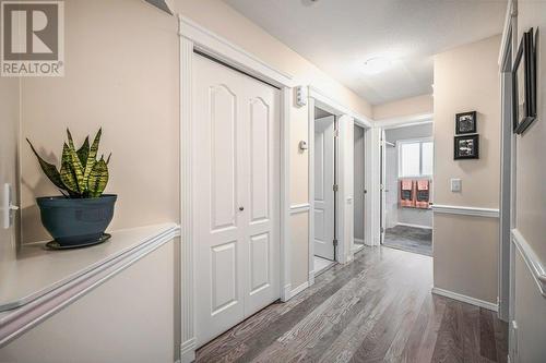 373 Rio Drive S, Kelowna, BC - Indoor Photo Showing Other Room