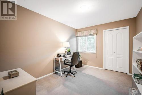 373 Rio Drive S, Kelowna, BC - Indoor Photo Showing Other Room