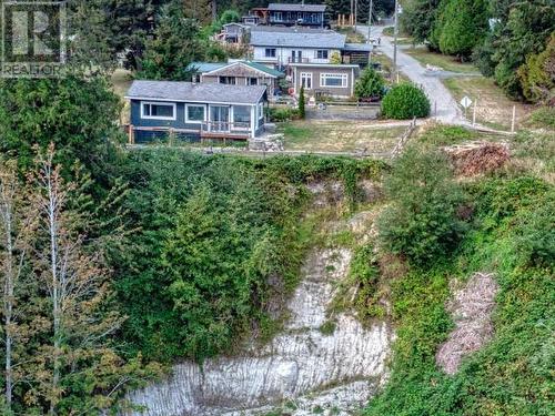 2135 Palmer Road, Powell River, BC - Outdoor