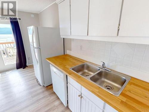 2135 Palmer Road, Powell River, BC - Indoor Photo Showing Kitchen With Double Sink