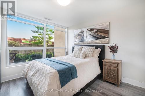 109 - 75 Norman Bethune Avenue, Richmond Hill (Beaver Creek Business Park), ON - Indoor Photo Showing Bedroom