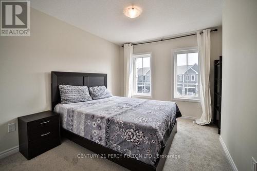 55 Ever Sweet Way, Thorold, ON - Indoor Photo Showing Bedroom