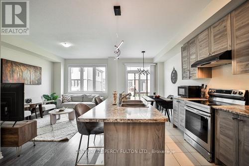 55 Ever Sweet Way, Thorold, ON - Indoor Photo Showing Kitchen With Double Sink