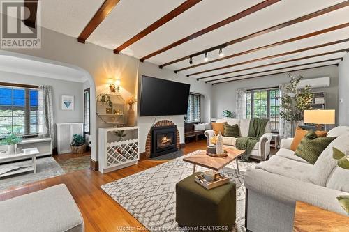 450 Matthew Brady, Windsor, ON - Indoor Photo Showing Living Room With Fireplace