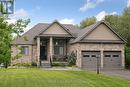 10 Helen Crescent, Kawartha Lakes, ON  - Outdoor With Facade 