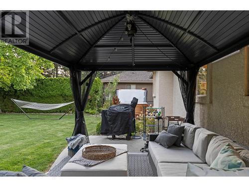 2135 Chilanko Court, Kelowna, BC - Outdoor With Deck Patio Veranda With Exterior