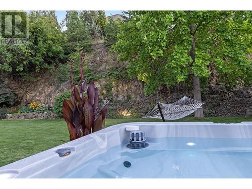 2135 Chilanko Court, Kelowna, BC - Outdoor With Backyard