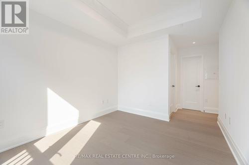 210 - 123 Portland Street, Toronto, ON - Indoor Photo Showing Other Room