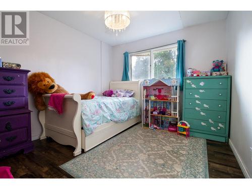 1766 Biatecki Road, Revelstoke, BC - Indoor Photo Showing Bedroom