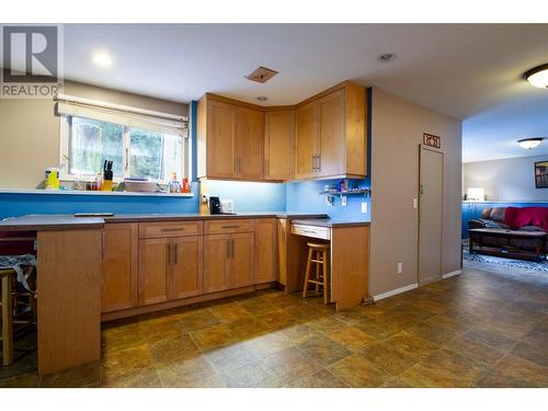 Kitchen Suite downstairs - 1766 Biatecki Road, Revelstoke, BC - Indoor Photo Showing Other Room