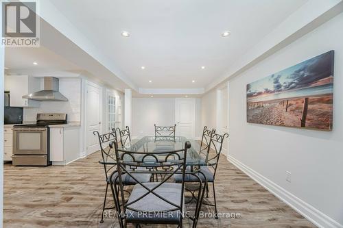 111 Regency View Heights, Vaughan, ON - Indoor Photo Showing Dining Room