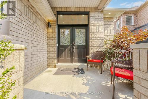 111 Regency View Heights, Vaughan, ON - Outdoor