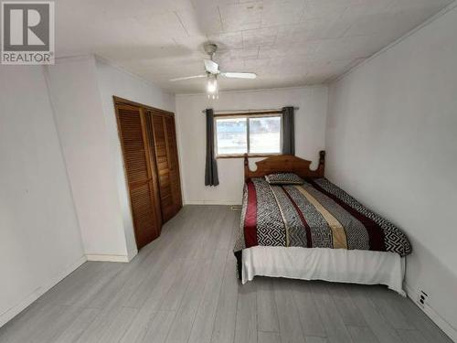 4279 Joyce Ave, Powell River, BC - Indoor Photo Showing Bedroom