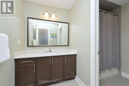 5 Alister Drive, Brampton (Credit Valley), ON - Indoor Photo Showing Bathroom