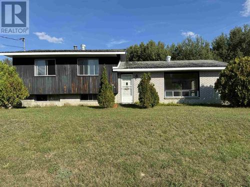 186 Demers St, Chapleau, ON - Outdoor