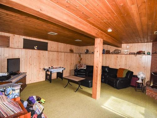 7520 West Subdivision Road, Clinton, BC - Indoor Photo Showing Other Room