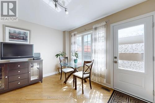 53 Shady Oaks Avenue, Markham, ON - Indoor Photo Showing Dining Room