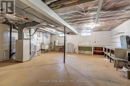 34 Parkview Heights, Aylmer (Ay), ON - Indoor Photo Showing Basement