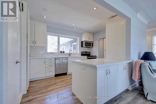 1271 Lorne Park Road, Mississauga, ON - Indoor Photo Showing Kitchen