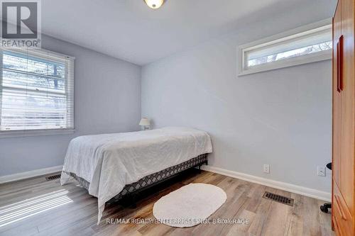 1271 Lorne Park Road, Mississauga, ON - Indoor Photo Showing Bedroom