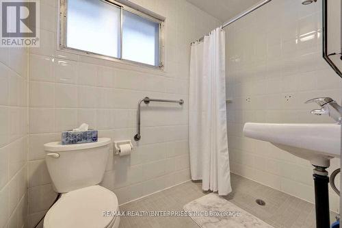 1271 Lorne Park Road, Mississauga, ON - Indoor Photo Showing Bathroom