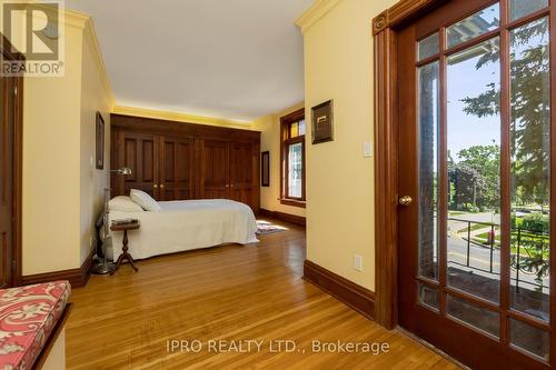 36 First Street, Orangeville, ON - Indoor Photo Showing Bedroom