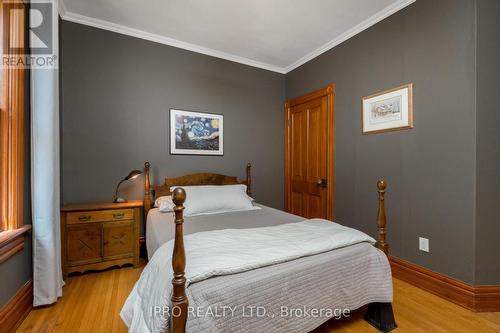 36 First Street, Orangeville, ON - Indoor Photo Showing Bedroom