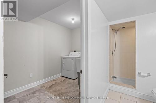 Bsmt - 30 Iguana Trail, Brampton, ON - Indoor Photo Showing Laundry Room