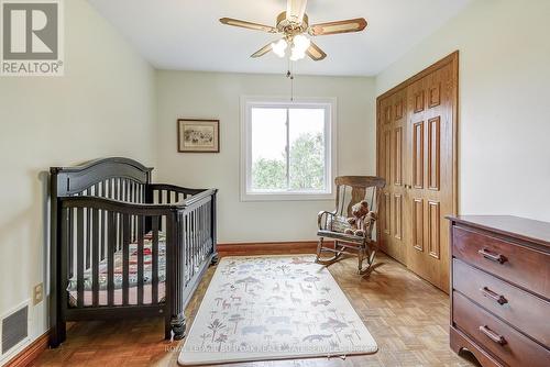 4366 Guelph Line, Burlington, ON - Indoor Photo Showing Bedroom