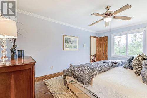 4366 Guelph Line, Burlington, ON - Indoor Photo Showing Bedroom