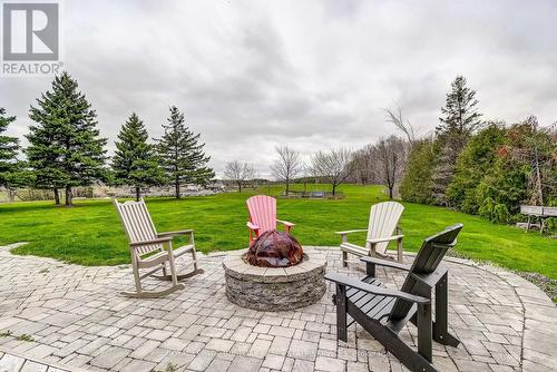 4366 Guelph Line, Burlington, ON - Outdoor With Backyard