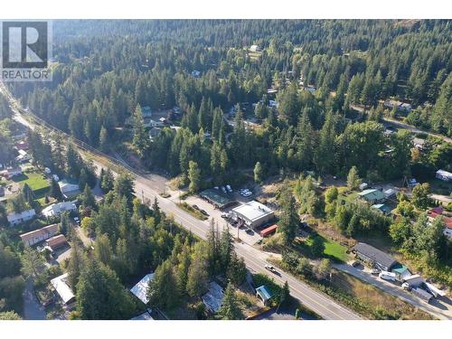 7699  3A Highway, Balfour, BC 