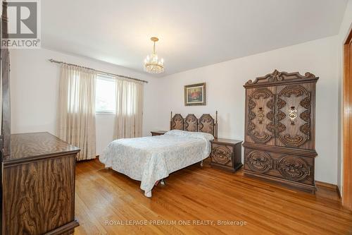 51 Pindar Crescent, Toronto (Pleasant View), ON - Indoor Photo Showing Bedroom