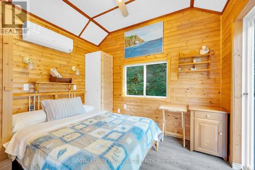 174 Cottage Lane, Tweed, ON - Indoor Photo Showing Bedroom