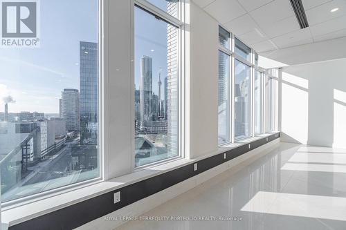 1220 - 130 Queens Quay E, Toronto (Waterfront Communities), ON 