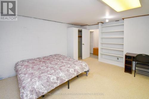 527 Big Bay Point Road, Innisfil, ON - Indoor Photo Showing Bedroom