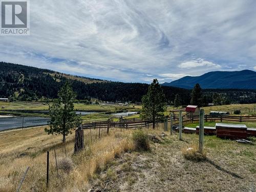 7520 West Subdivision Road, Clinton, BC - Outdoor With View