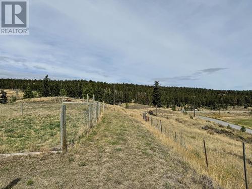 7520 West Subdivision Road, Clinton, BC - Outdoor With View