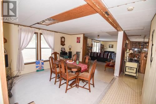 7520 West Subdivision Road, Clinton, BC - Indoor