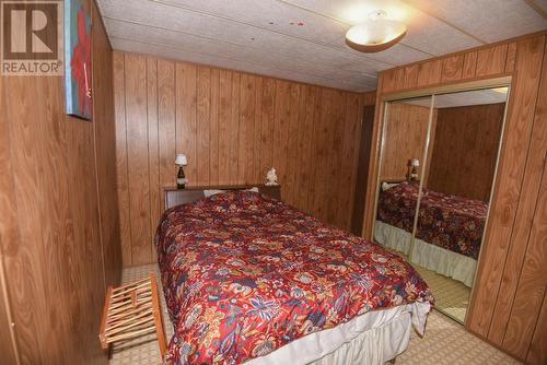 7520 West Subdivision Road, Clinton, BC - Indoor Photo Showing Bedroom