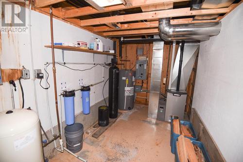 7520 West Subdivision Road, Clinton, BC - Indoor Photo Showing Basement